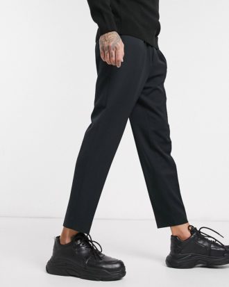 ASOS DESIGN - Elegante, schmal zulaufende Hose in Schwarz