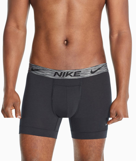 Nike - Reluxe - Schmal geschnittene Boxershorts in Schwarz im 2er-Pack