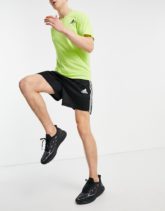 adidas - Schwarze Sport-Shorts mit den 3 Streifen