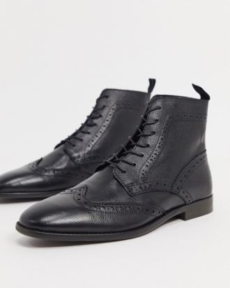 ASOS DESIGN - Budapester-Stiefel aus schwarzem Leder mit Sohle in Natur