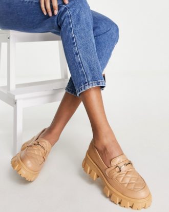 Glamorous - Gesteppter Loafer in Camel mit dicker Sohle-Neutral