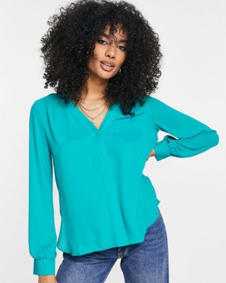 ASOS DESIGN - Langärmlige Bluse mit Brusttasche in Blaugrün