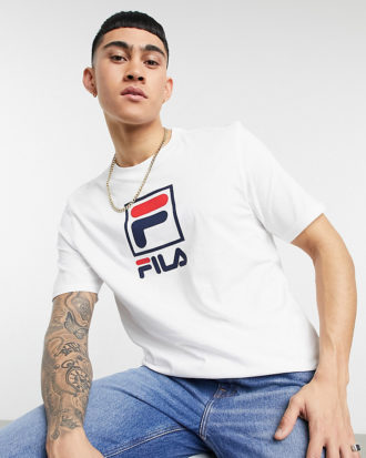 Fila - T-Shirt in Weiß mit großem Box-Logo, exklusiv bei ASOS