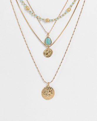 South Beach - Mehrreihige Halskette in Goldoptik mit Münz- und Kunstperlen-Details-Goldfarben